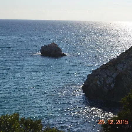 Al Mare Apartment