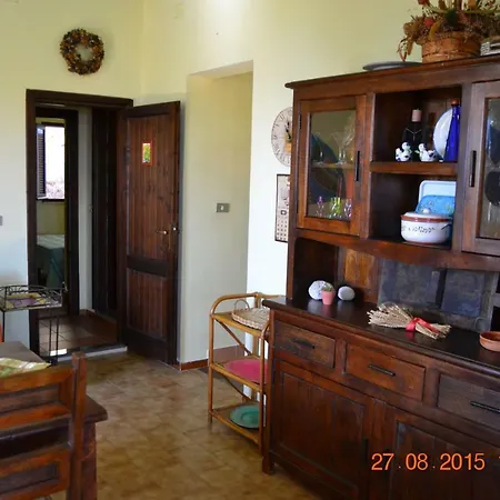 Al Mare Apartment